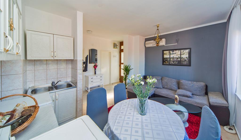 קאבטאט Apartment Marija מראה חיצוני תמונה